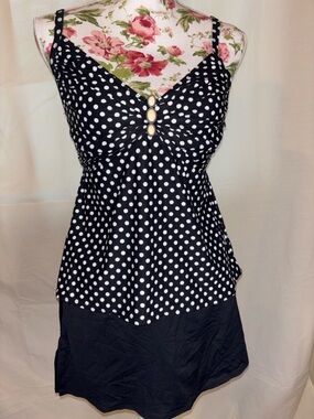 Coco Reef Polka Dot Tankini Set 34C Top/L Skirt Bottom NWT Underwire Swim (F133)